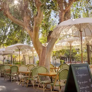 hotel-le-porquerollais.fr-provencehotel.com/